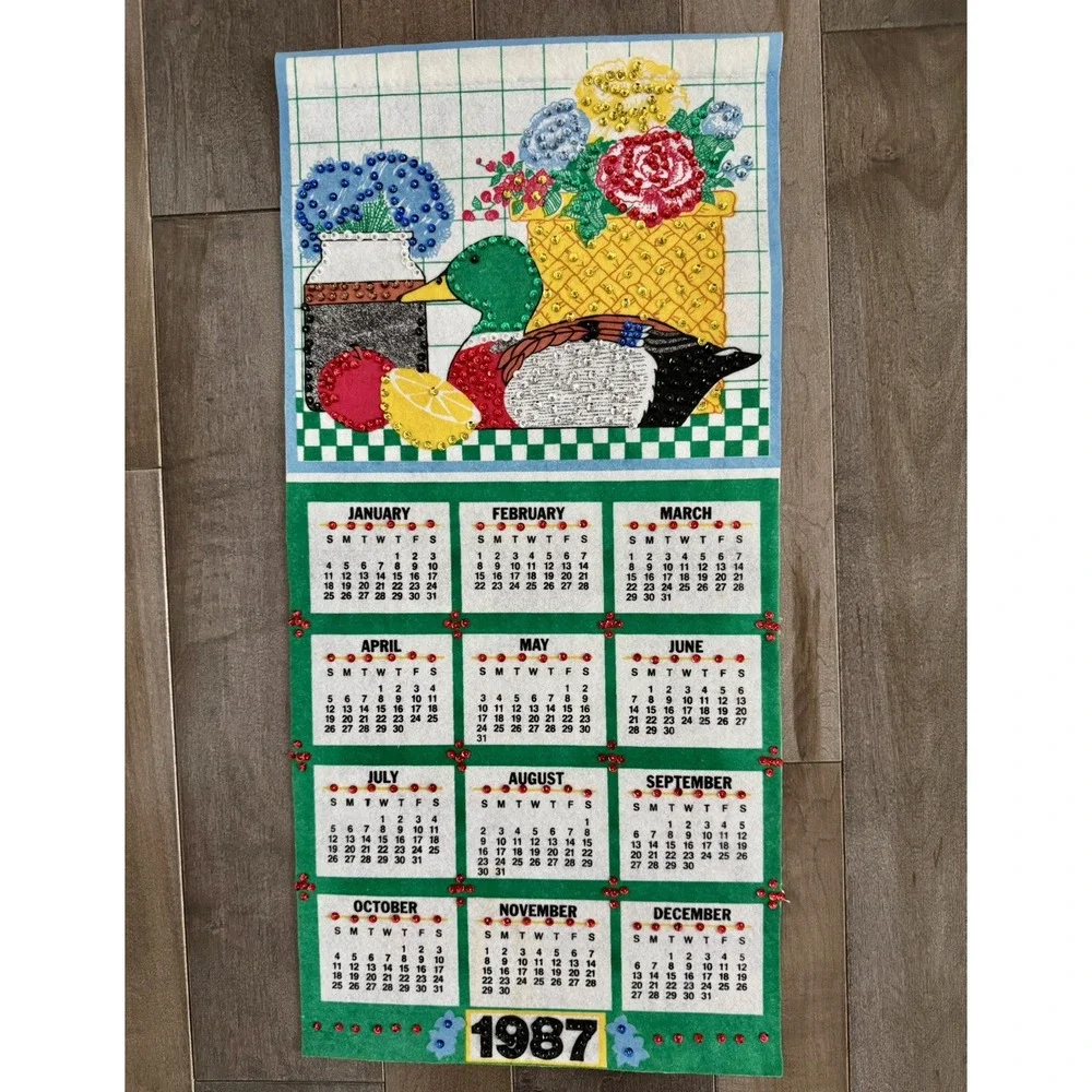 Hanging Wall Calendars 1984-1988~ Lot of 4 ~ Sequined Felt ~ Butterfly/Duck - Picture 4 of 6